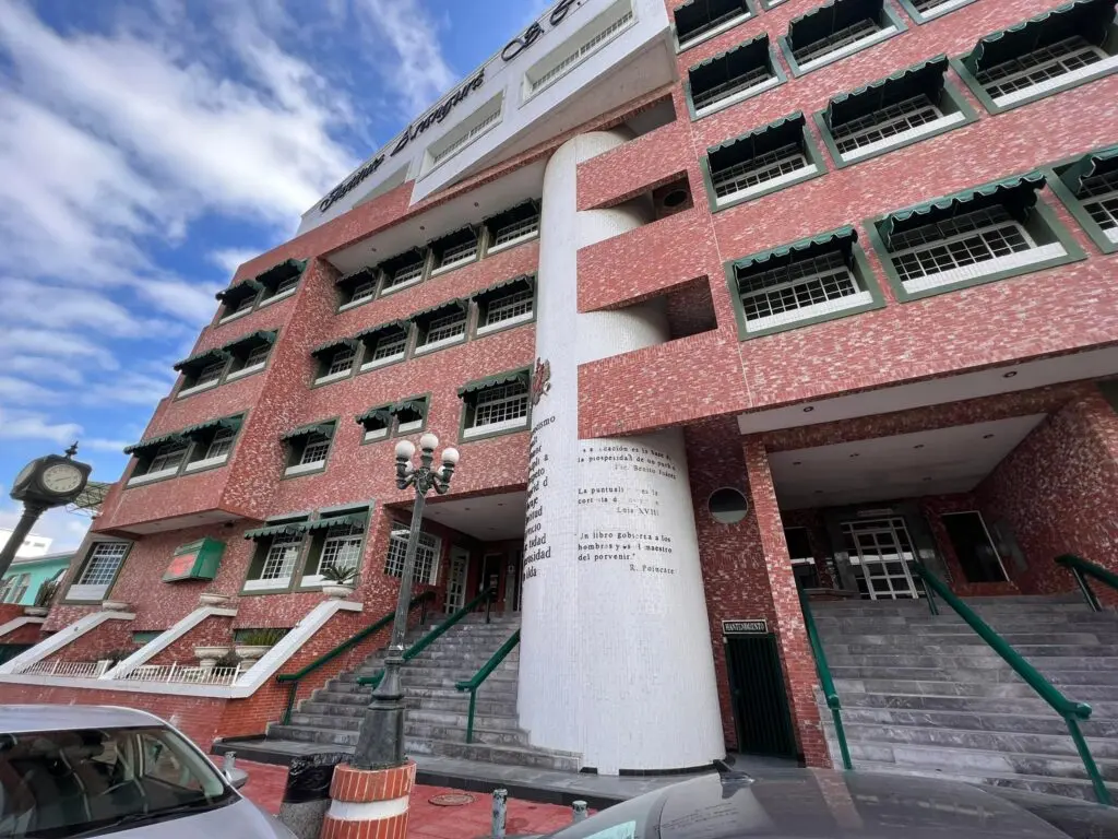 Instalaciones de Superfy, sede de la Olimpiada Docente de Matemáticas en la Zona Río de Tijuana
